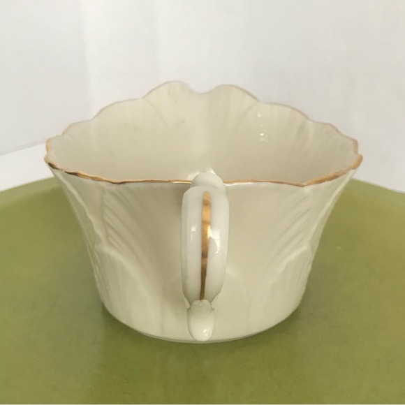 LENOX China Gravy Boat Ivory Porcelain Woodleaf Collection 24k Scallop Gold Trim - Picture 7 of 10